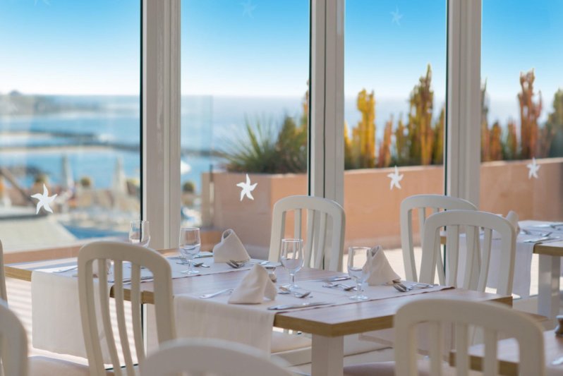 Tenerife utazás Iberostar Waves Bouganville Playa