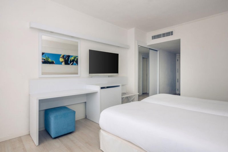 Iberostar Waves Bouganville Playa Tenerife
