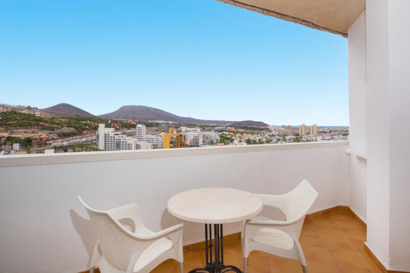 Tenerife utazás Iberostar Waves Bouganville Playa