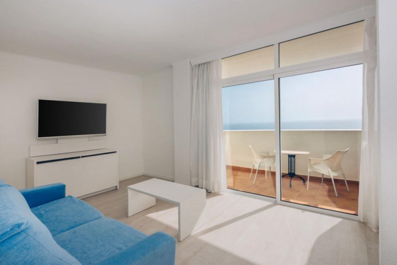 Tenerife utazás Iberostar Waves Bouganville Playa