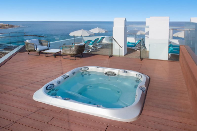 Tenerife utazás Iberostar Waves Bouganville Playa