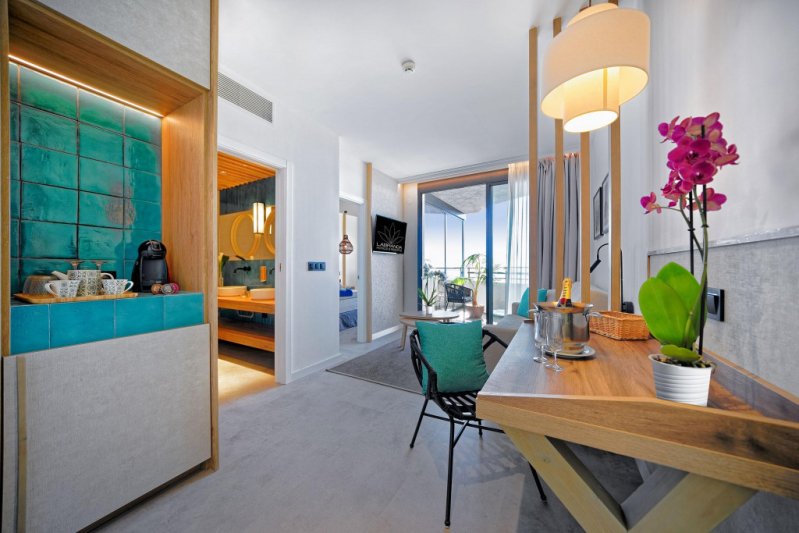 Tenerife Costa Adeje utazás Labranda Suites