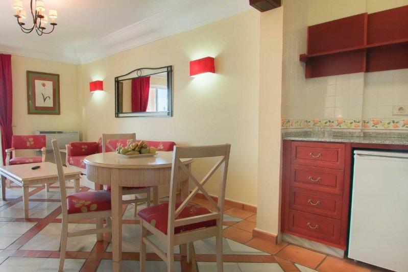 Tenerife utazás Las Aguilas Tenerife Affiliated By Melia