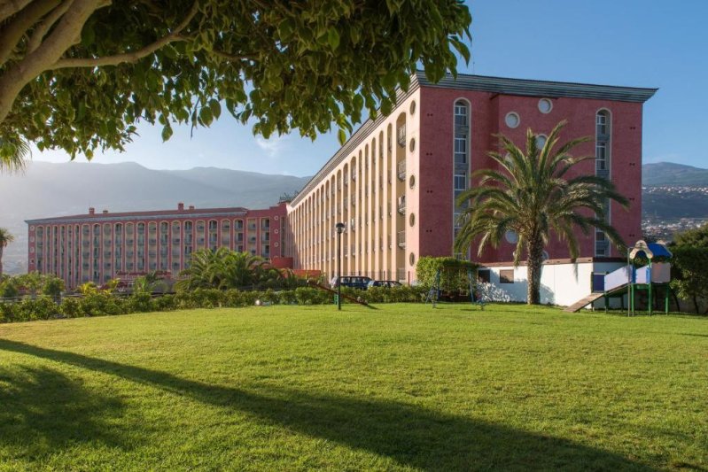 Tenerife utazás Las Aguilas Tenerife Affiliated By Melia