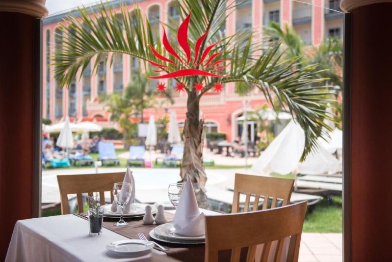 Tenerife utazás Las Aguilas Tenerife Affiliated By Melia