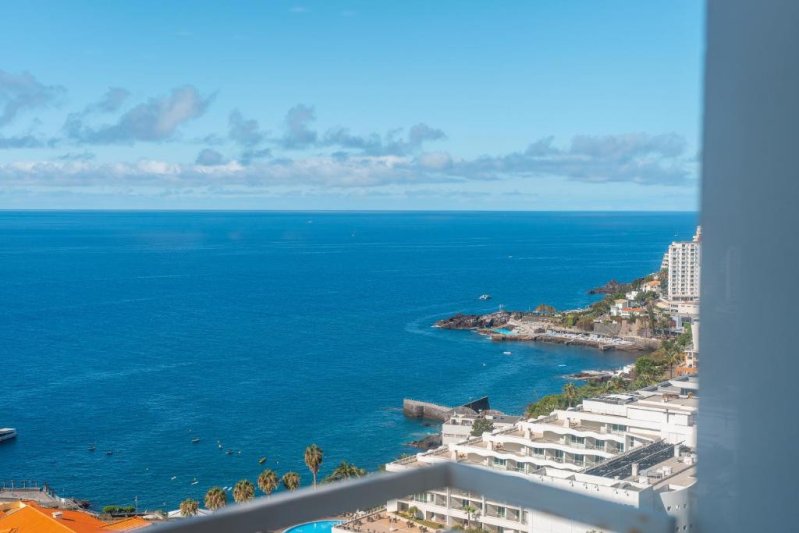 Muthu Raga Madeira Madeira