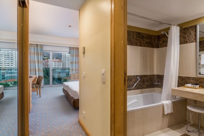 Madeira utazás Pestana Carlton Madeira