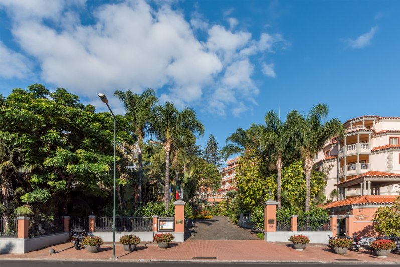 Pestana Village And Pestana Miramar Madeira