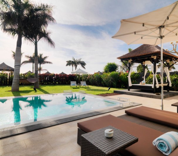 Red Level At Gran Melia Palacio De Isora Tenerife
