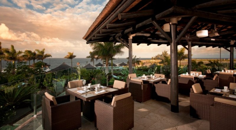 Red Level At Gran Melia Palacio De Isora Tenerife
