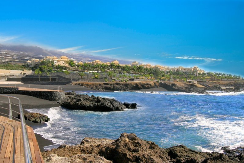 Red Level At Gran Melia Palacio De Isora Tenerife