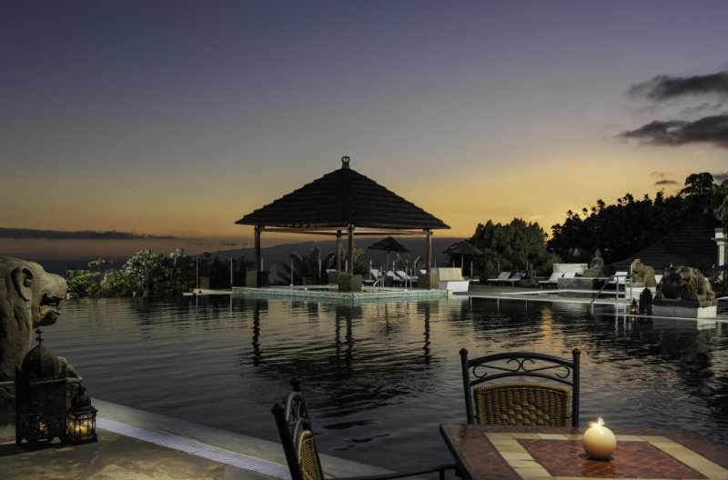 Tenerife utazás Regency Country Club