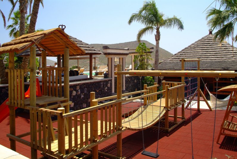 Tenerife utazás Regency Country Club