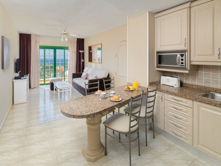Regency Torviscas Apartments And Suites Tenerife