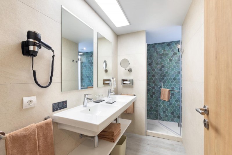 Tenerife Playa de Las Americas utazás Riu Buenavista