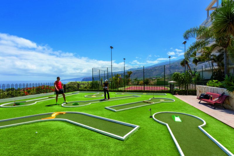 Tenerife Puerto de La Cruz utazás Riu Garoe