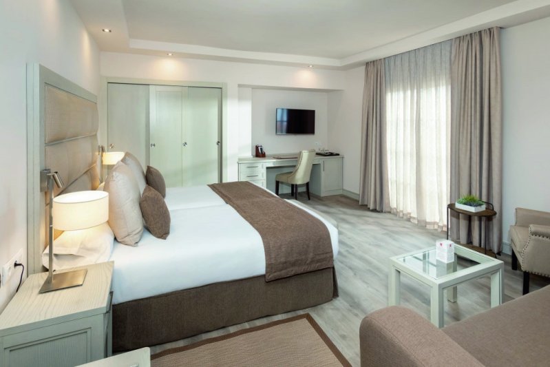 Tenerife Puerto de La Cruz utazás Riu Garoe