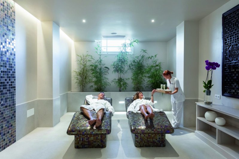 Tenerife Puerto de La Cruz utazás Riu Garoe