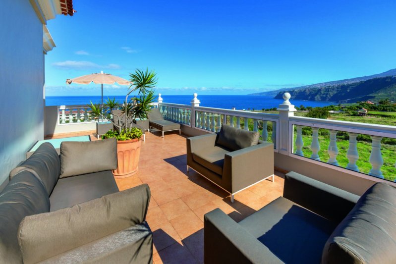 Tenerife Puerto de La Cruz utazás Riu Garoe