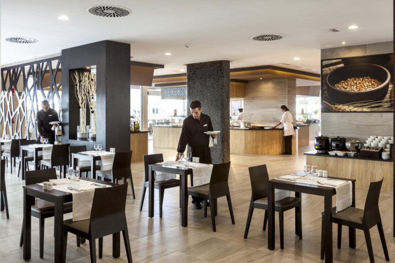 Gran Canaria Playa del Inglés utazás Riu Papayas