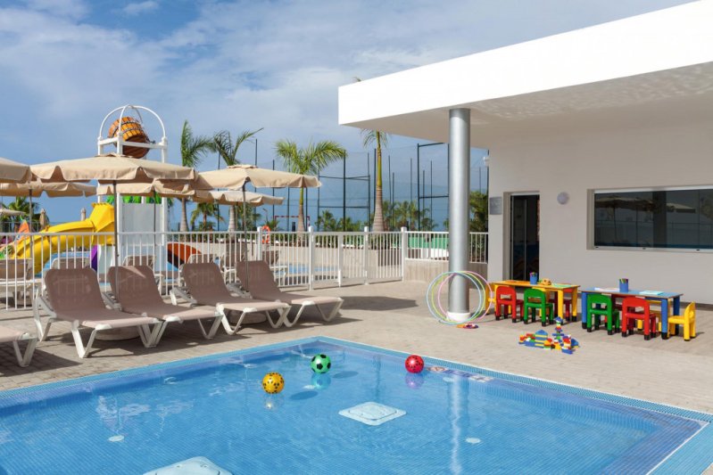 Gran Canaria Puerto Rico utazás Riu Vistamar