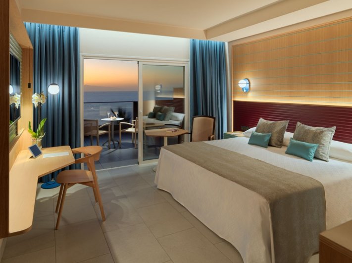 Roca Nivaria Gran Hotel Tenerife Playa Paraiso