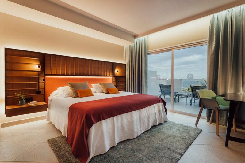 Roca Nivaria Gran Hotel Tenerife Playa Paraiso