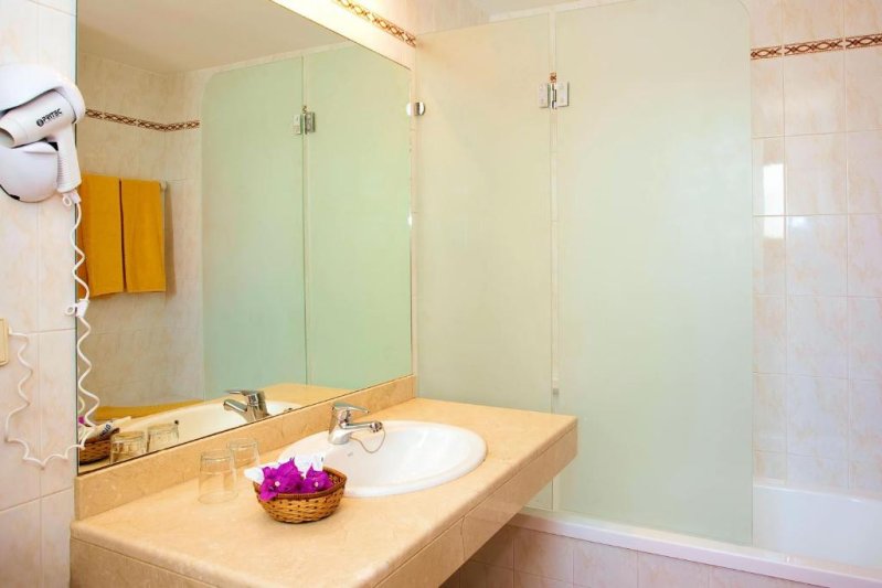 Lanzarote utazás Sbh Hotel Royal Monica