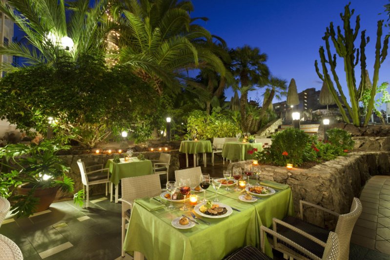 Gran Canaria Playa del Inglés utazás Seaside Sandy Beach