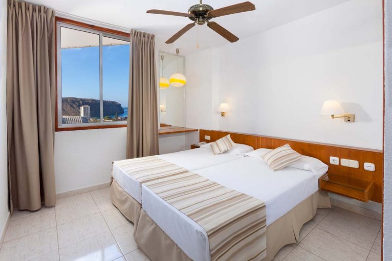 Tenerife Los Cristianos utazás Sol Arona Tenerife (ex. Tryp Tenerife)