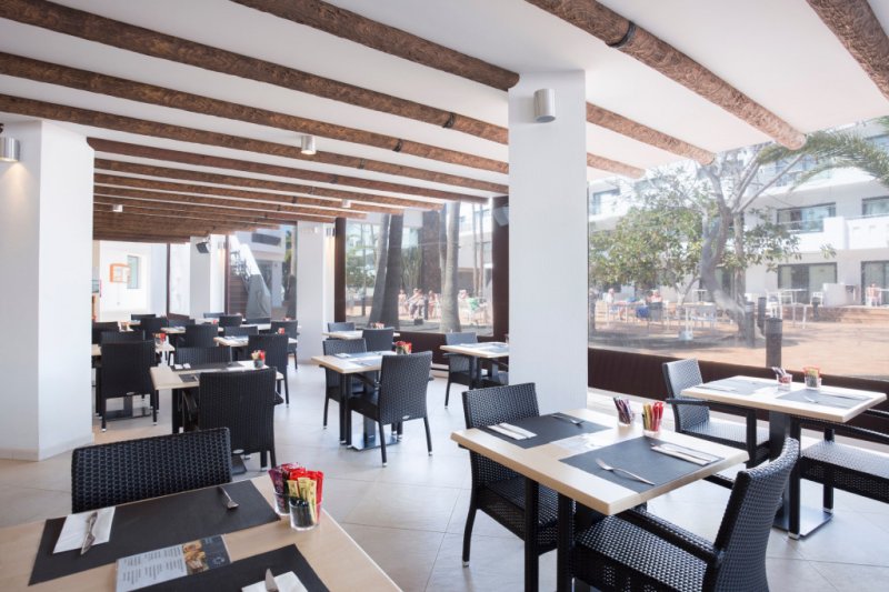 Lanzarote utazás Thb Lanzarote Beach