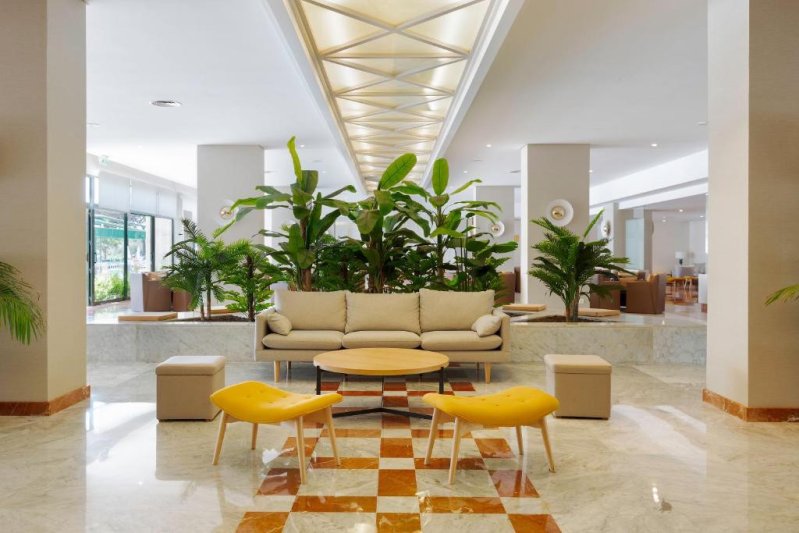 Menorca utazás Alua Illa De Menorca