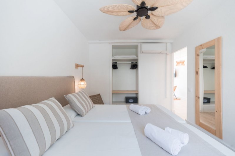 Menorca utazás Beach Club Menorca