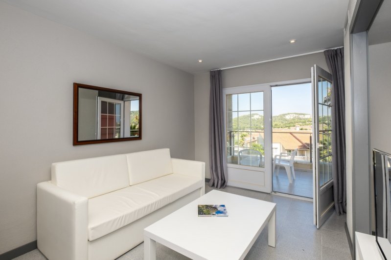 Menorca utazás Hg Jardin De Menorca