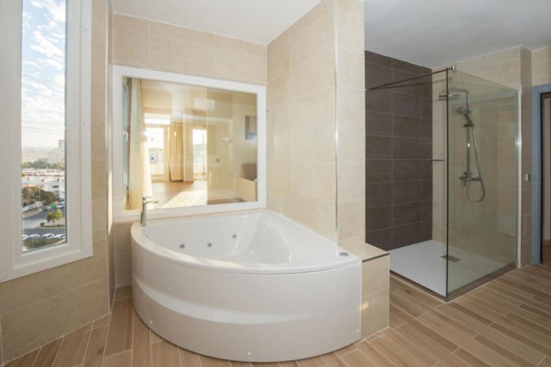 Hl Suitehotel Playa Del Ingles - Adults Only Gran Canaria