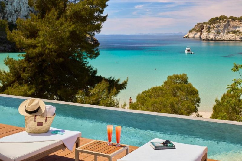 Menorca utazás Melia Cala Galdana