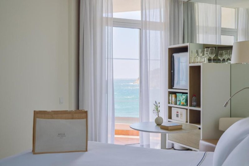 Menorca utazás Melia Cala Galdana