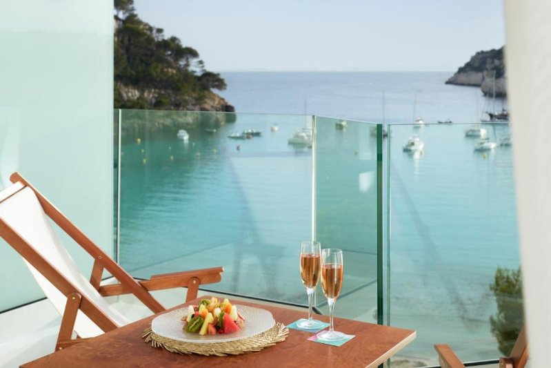 Menorca utazás Melia Cala Galdana