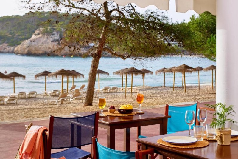 Menorca utazás Melia Cala Galdana