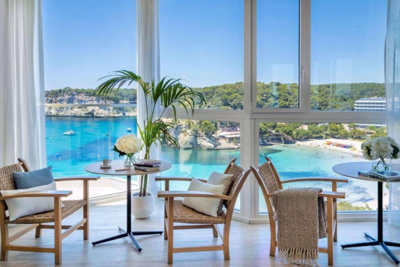 Menorca utazás Melia Cala Galdana