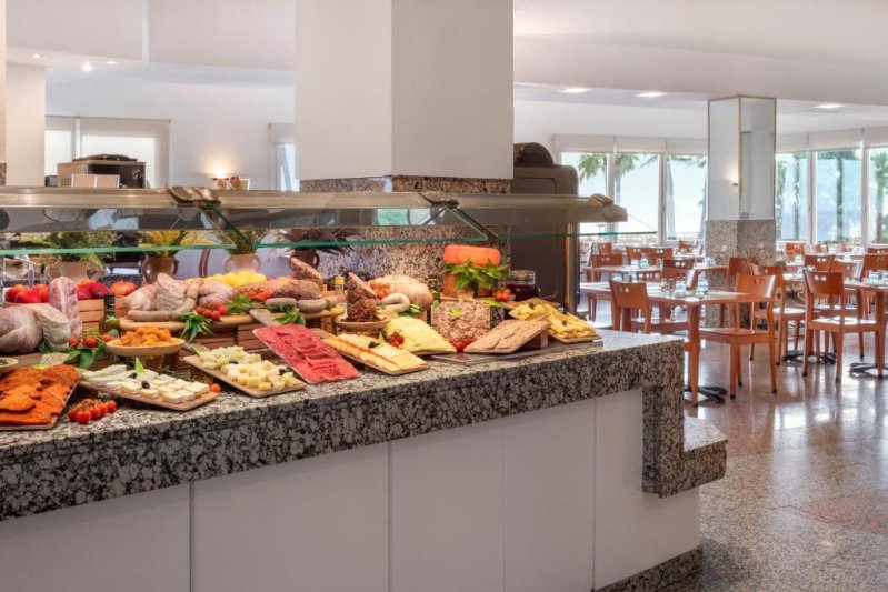 Menorca utazás Sol Milanos Pinguinos