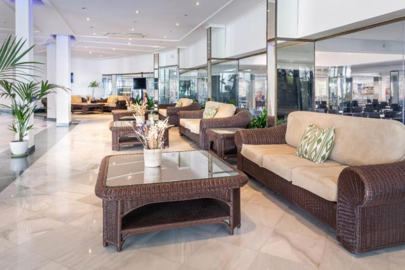 Menorca utazás Sol Milanos Pinguinos