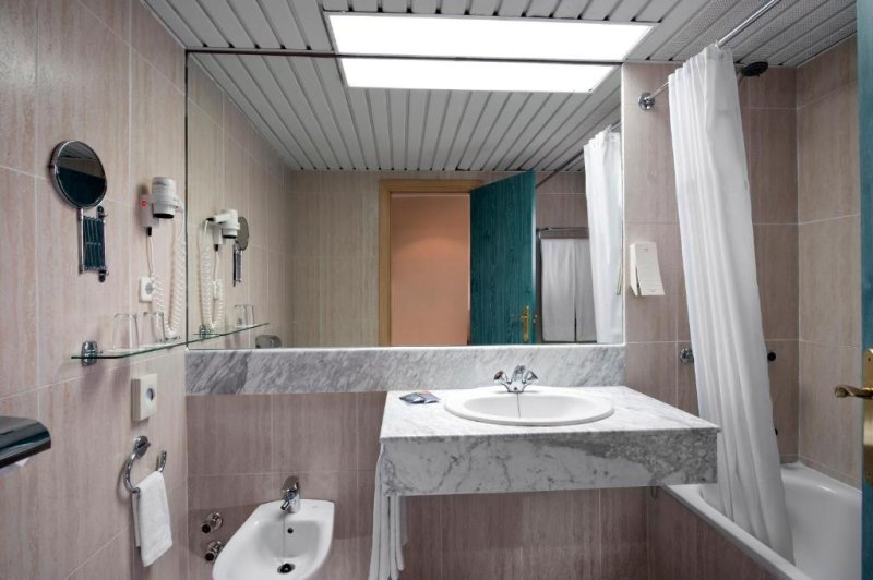 Menorca utazás Sol Milanos Pinguinos