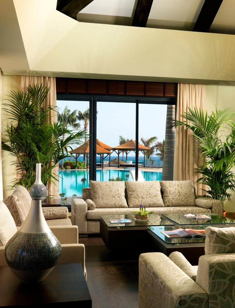 Red Level At Gran Melia Palacio De Isora Tenerife