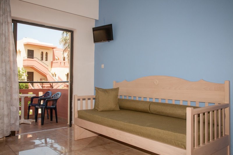 Ekavi Apartments Kréta Agia Marina