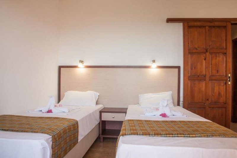 Ekavi Apartments Kréta Agia Marina