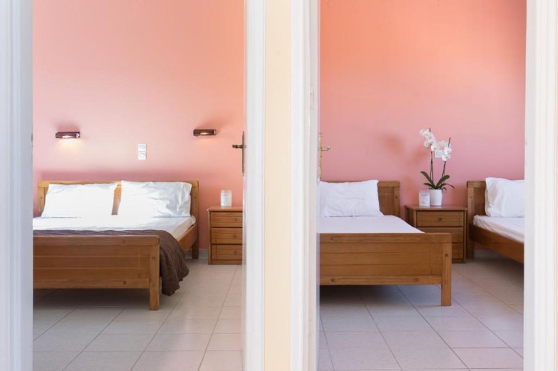 Zakynthos Laganas utazás Socrates Apartman