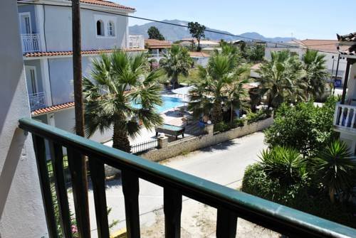 Zakynthos Laganas utazás Villa Phoenix Stúdiók