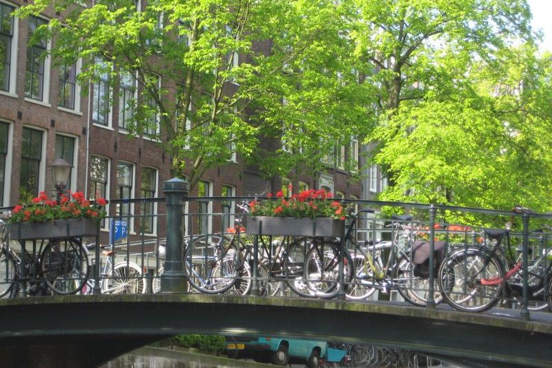 Amsterdam utazás 4 napos városlátogatás Amszterdamban 4* Hotel