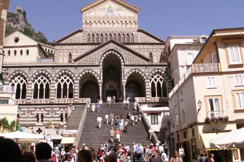 4 napos városlátogatás Nápolyban - Hotel ****